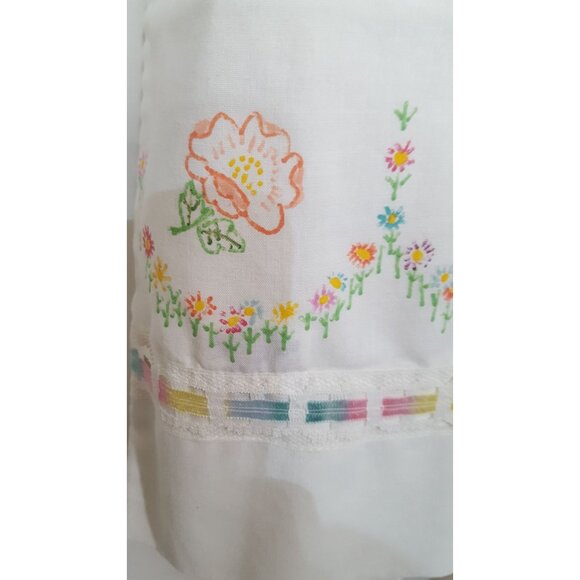 Vintage Hand Painted Pillowcase White Orange Flowers Ribbon Trim - Picture 5 of 6